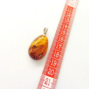 Borostyán medál ezüst szerelékkel 1