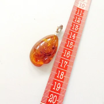 Borostyán medál ezüst szerelékkel 3