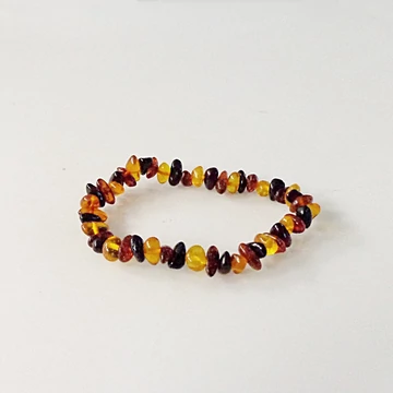 Borostyán nugget karkötő vegyes színű sötétebb