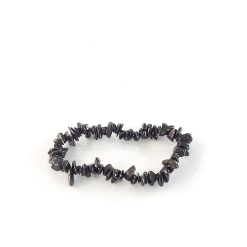 Hipersztén szemcsés karkötő