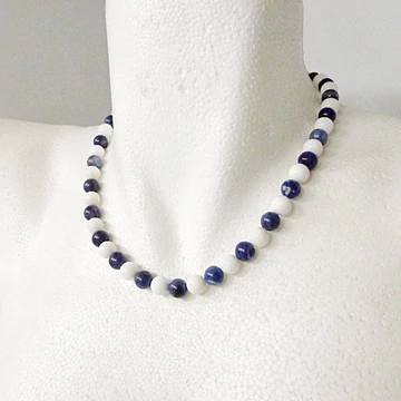 Szodalit - kagylóhéj lánc 8 mm 45 cm