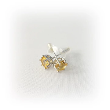 Citrin ezüst pötty fülbevaló 5 mm Citrin ezüst pötty fülbevaló 5 mm