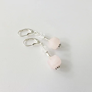 Rózsakvarc egyedi ezüst fülbevaló 11800