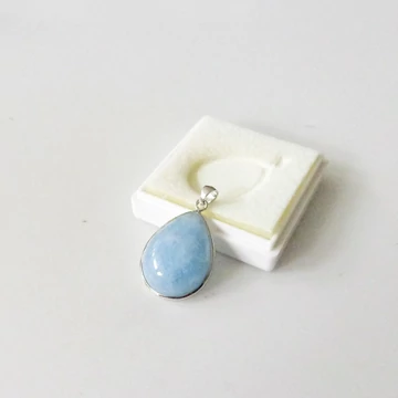 Akvamarin egyedi csepp medál ezüst foglalatban