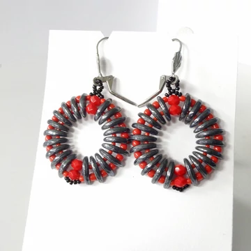 Crescent fülbevaló piros-hematit