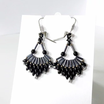 Flabellum fülbevaló fekete