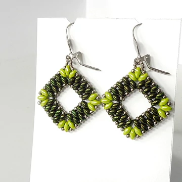 Inez fülbevaló olajzöld