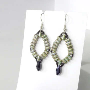 Rulla cseppes fülbevaló barnás-zöld