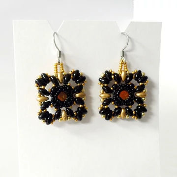 Swarovski chatonos fülbevaló fekete