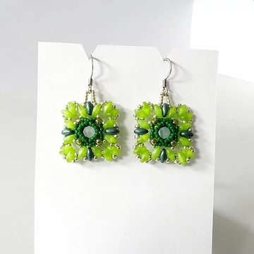 Swarovski chatonos fülbevaló zöld