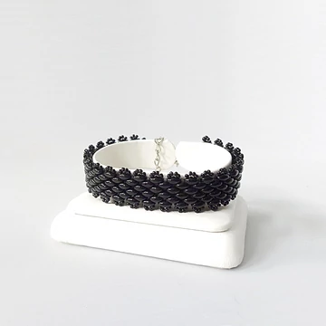 Sappa fekete csipkés karkötő