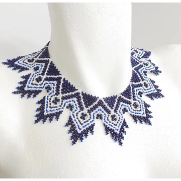Sötétkék népi gyöngygallér