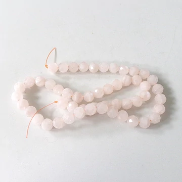 Rózsakvarc fazettált szál 8 mm