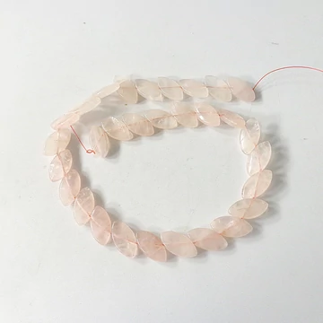 Rózsakvarc navett szál 20 x 10 mm