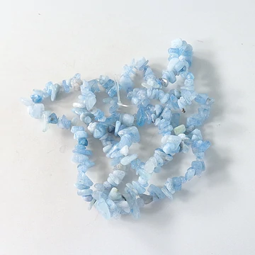 Akvamarin szemcsés szál