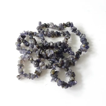 Kordierit szemcsés szál