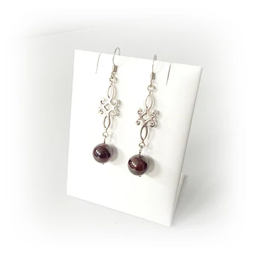 Gránát íves fülbevaló