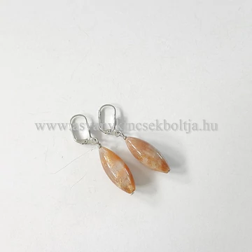 Barna holdkő navett fülbevaló