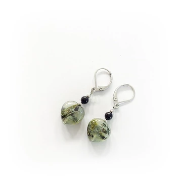 Prehnit kicsi szív fülbevaló