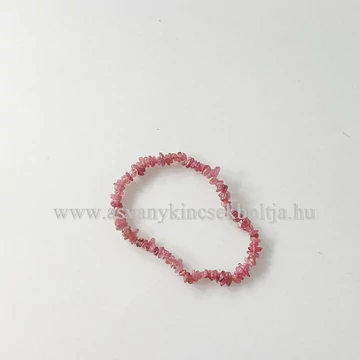 Vörös turmalin szemcsés karkötő