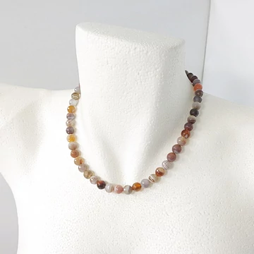 Fazettált botswana achát lánc 8 mm 42 cm Fazettált botswana achát lánc 8 mm 42 cm