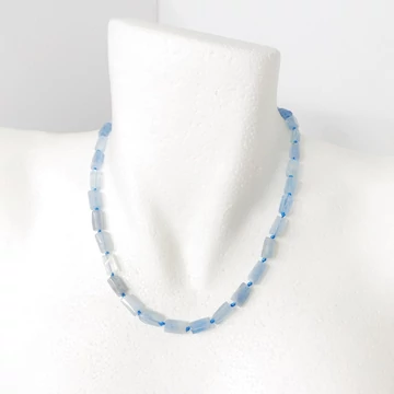 Akvamarin nyers hasáb lánc 47 cm