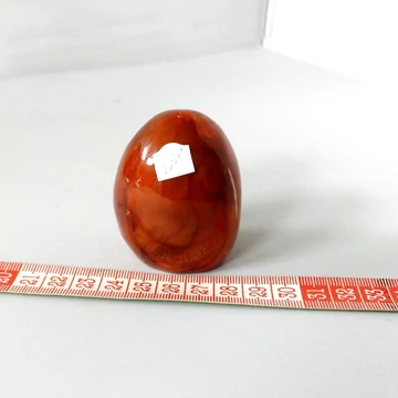 Karneol egyedi talpas kő 9400