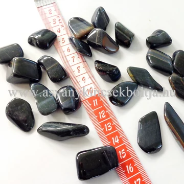 Sólyomszem kicsi marokkő