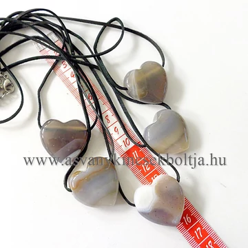 Botswana achát szíves medál 45 cm bőrszálon Botswana achát szíves medál 45 cm bőrszálon