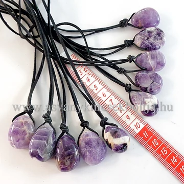 Ametiszt fúrt medál 50 cm bőrszálon
