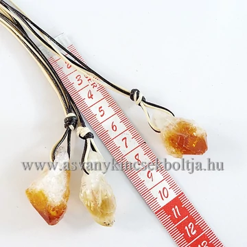 Citrin fúrt nyers medál 50 cm dupla viaszolt szálon Citrin fúrt nyers medál 50 cm dupla viaszolt szálon