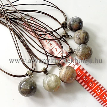 Fekete holdkő 20 mm-es golyós medál 45 cm dupla viaszolt szálon