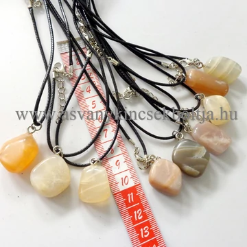 Vegyes holdkő csapos medál 45 cm viaszolt szálon
