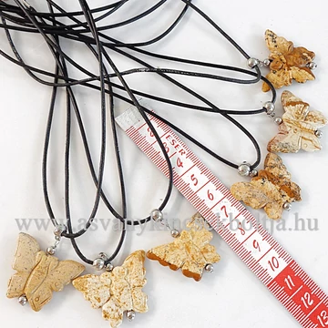Képjáspis lepke medál 45 cm viaszolt szálon Képjáspis lepke medál 45 cm viaszolt szálon