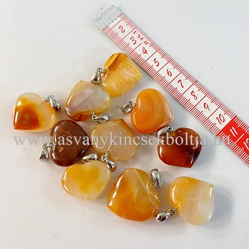 Karneol szív medál