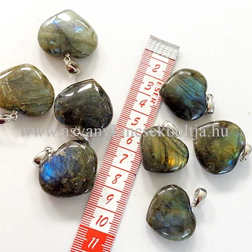 Labradorit szív medálok Labradorit szív medálok