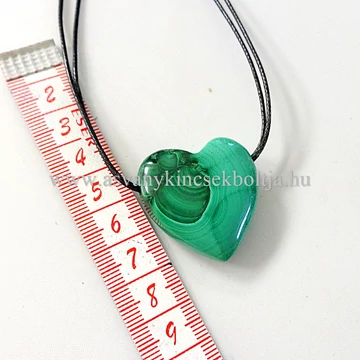 Malachit nagy szív - 1 medál 60 cm dupla viaszolt szálon Malachit nagy szív - 1 medál 60 cm dupla viaszolt szálon