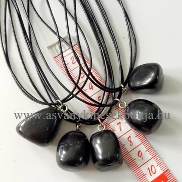 Shungit kavics medál 50 cm dupla viaszolt szálon Shungit kavics medál 50 cm dupla viaszolt szálon