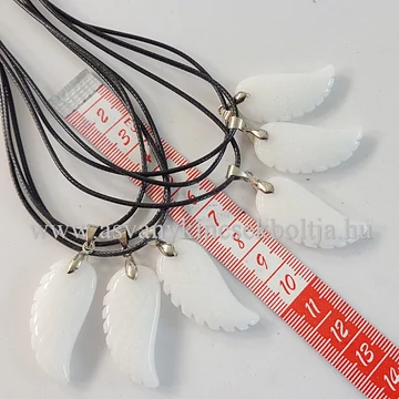 Tejkvarc angyalszárny medál 45 cm viaszolt szálon Tejkvarc angyalszárny medál 45 cm viaszolt szálon