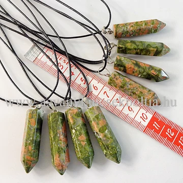 Unakit egycsúcs medál  50 cm viaszolt szálon Unakit egycsúcs medál  50 cm viaszolt szálon