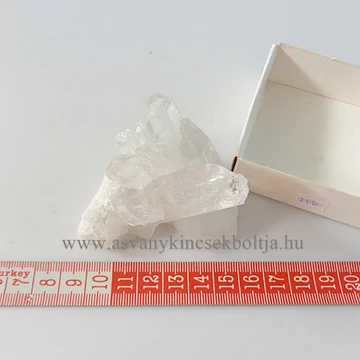 Hegyikristály kristály csoport 7770