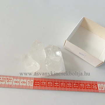 Hegyikristály kristály csoport 8230