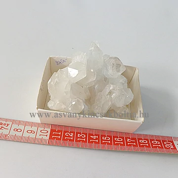 Hegyikristály kristály csoport 8450