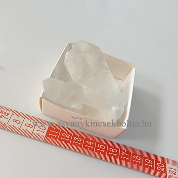 Hegyikristály kristály csoport 8640