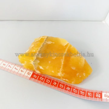 Narancskalcit egyedi nyers kő 8550