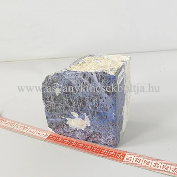 Szodalit tömb Szodalit tömb