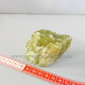 Zöldkalcit egyedi nyers kő 4200