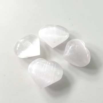 Szelenit szív marokkő