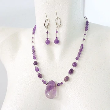 Egyedi ametiszt - hegyikristály  szett Egyedi ametiszt - hegyikristály  szett