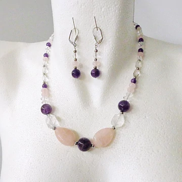 Hegyikristály - ametiszt - rózsakvarc egyedi szett Hegyikristály - ametiszt - rózsakvarc egyedi szett